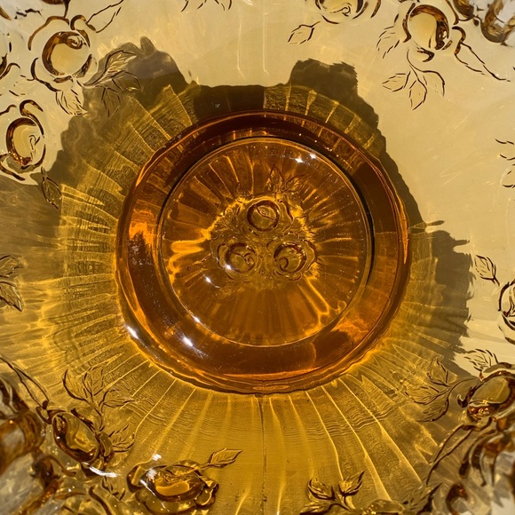 VTG Fenton Amber Glass Ruffled/Thumbprint Edge 9"x3.5" Bowl Cabbage Rose Pattern - Picture 3 of 8